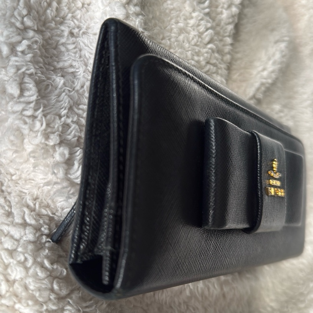 Prada Black Leather Wallet with Bow Detail - Picture 6 of 12